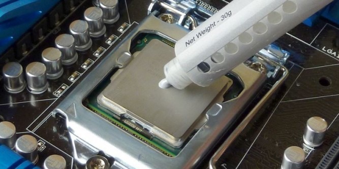 thermal paste application