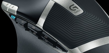 Logitech G602 buttons close up