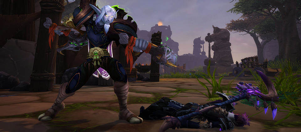 WoW Rogue in a Battle